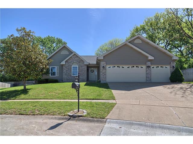 442 Governor Ct, Ballwin, MO 63021 photo 1