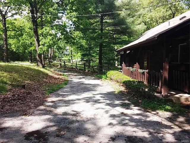 1314 Bear Canyon Rd, Ballwin, MO 63021 photo 11