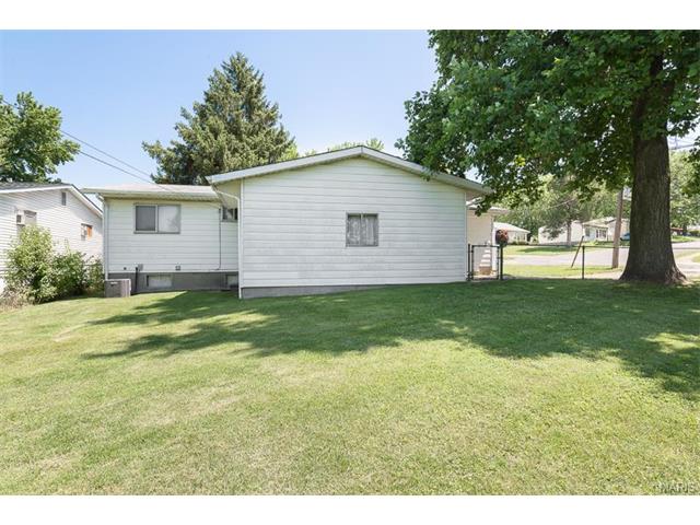 9502 Minerva Ave, Saint Louis, MO 63114 photo 22