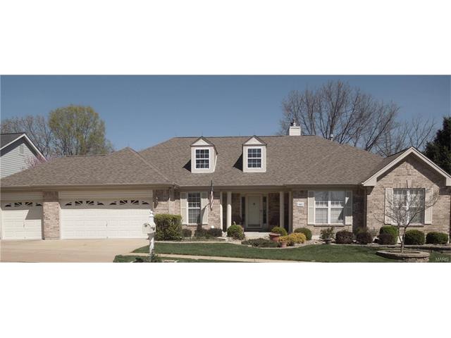 981 Timber Gln, Ballwin, MO 63021 photo 1