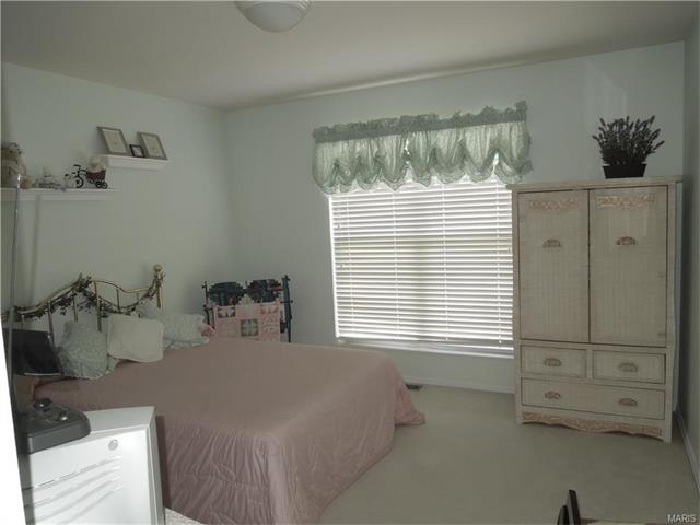 981 Timber Gln, Ballwin, MO 63021 photo 39
