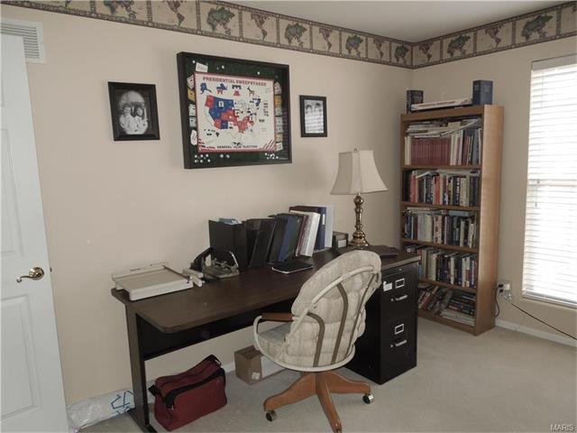 981 Timber Gln, Ballwin, MO 63021 photo 23