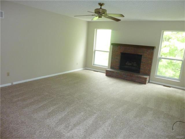 28 President Dr, O'fallon, MO 63368 photo 9