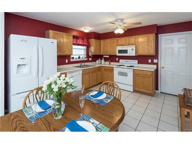 767 Top Notch Ln, Eureka, MO 63025 photo 7