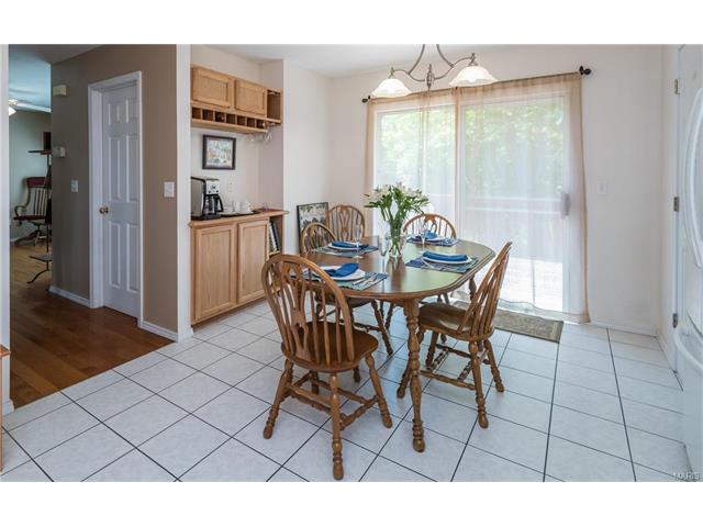767 Top Notch Ln, Eureka, MO 63025 photo 6
