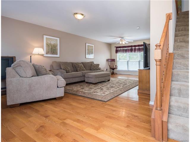 767 Top Notch Ln, Eureka, MO 63025 photo 4