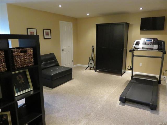 2 Doe Valley Ct, O'fallon, MO 63366 photo 24
