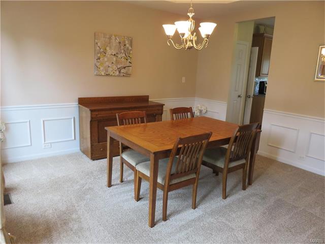 2 Doe Valley Ct, O'fallon, MO 63366 photo 7