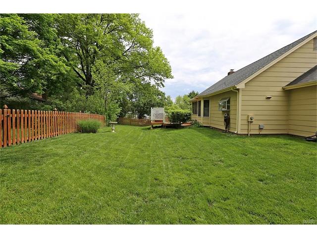 811 Stone Canyon Dr, Ballwin, MO 63021 photo 24
