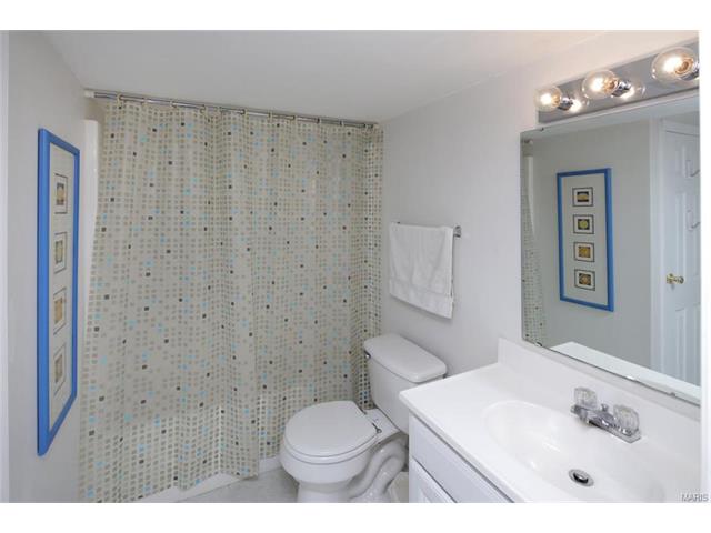 939 Crown Pointe Estates Dr, Wildwood, MO 63021 photo 26
