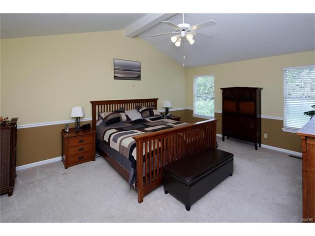 939 Crown Pointe Estates Dr, Wildwood, MO 63021 photo 17
