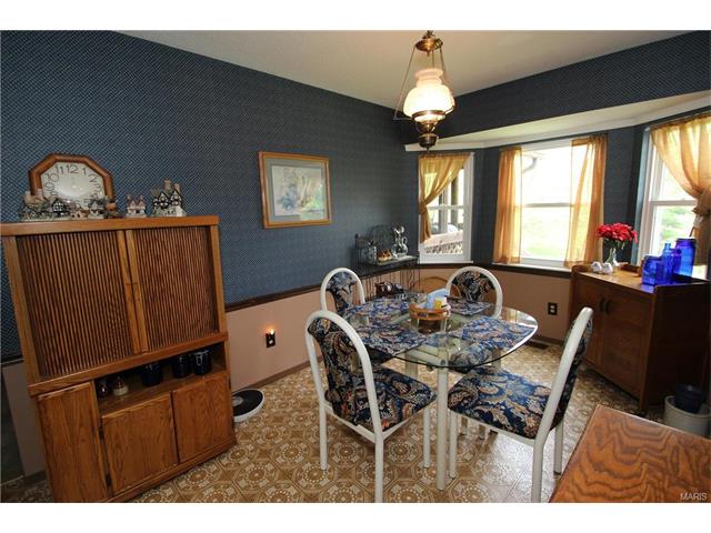 717 Oak Meadows Ct, Ballwin, MO 63021 photo 13