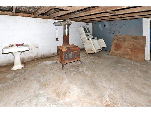 15 W Spring River Ranch Rd, Eureka, MO 63025 photo 12