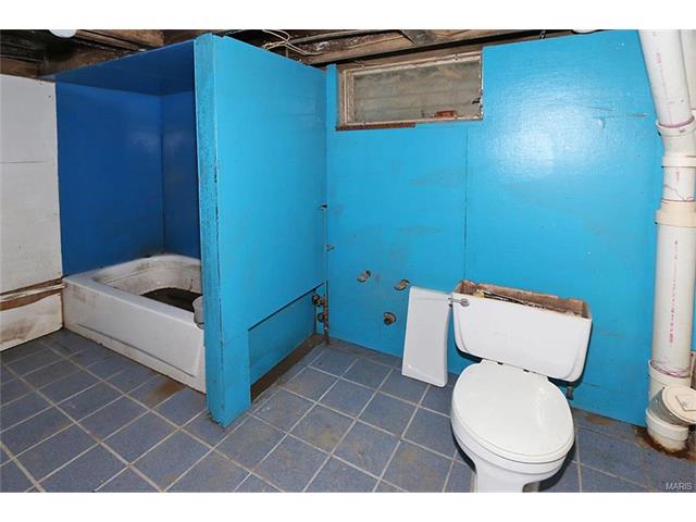 15 W Spring River Ranch Rd, Eureka, MO 63025 photo 14