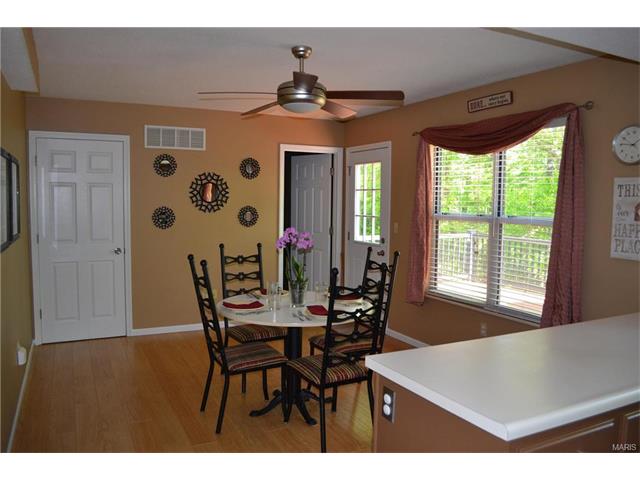 1584 Greenfield Xing, Ballwin, MO 63021 photo 5