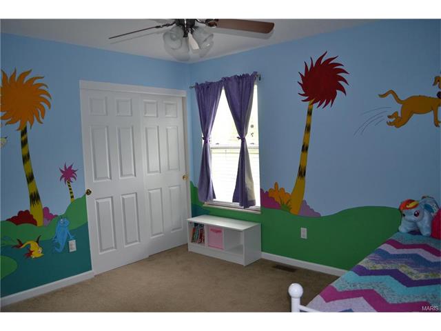 1584 Greenfield Xing, Ballwin, MO 63021 photo 23
