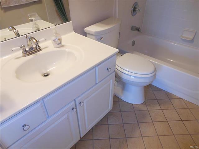 1018 Turtle Crk, O'fallon, MO 63366 photo 14