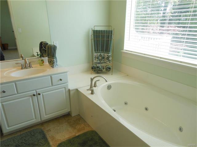 1018 Turtle Crk, O'fallon, MO 63366 photo 17