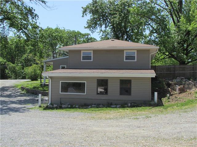 610 Blanche Dr, Saint Charles, MO 63303 photo 6