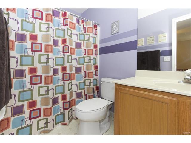 8 Colgate Cir, O'fallon, MO 63366 photo 14