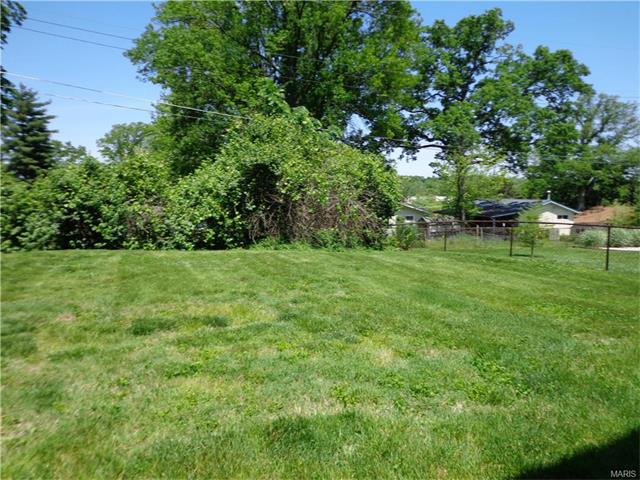 417 Ballwin Ave, Ballwin, MO 63021 photo 13