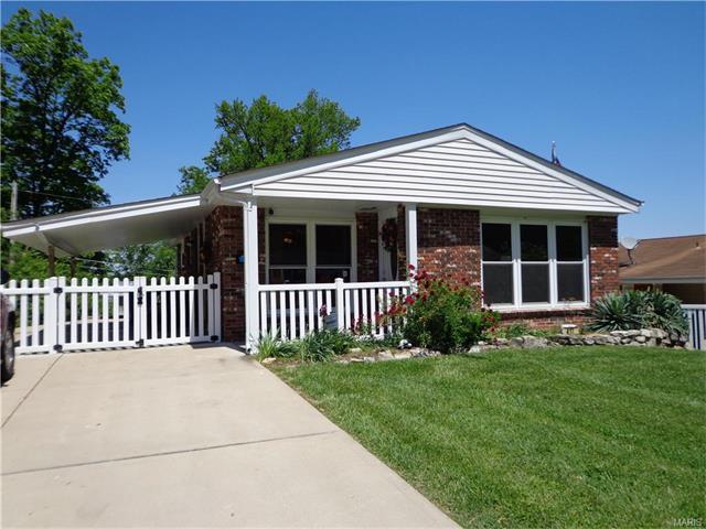 417 Ballwin Ave, Ballwin, MO 63021 photo 1