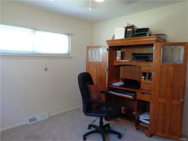 417 Ballwin Ave, Ballwin, MO 63021 photo 6