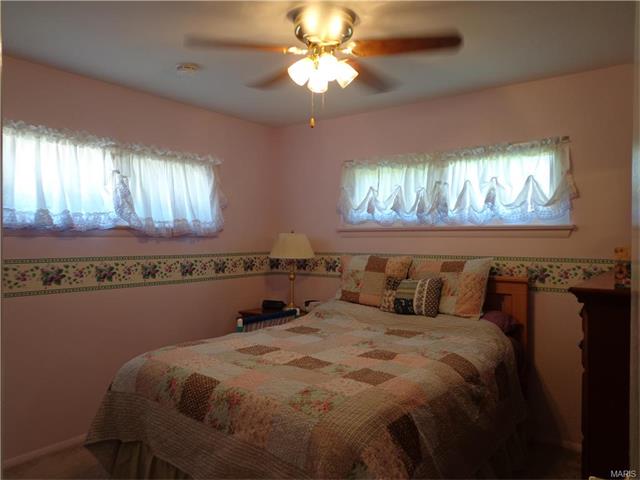 417 Ballwin Ave, Ballwin, MO 63021 photo 7