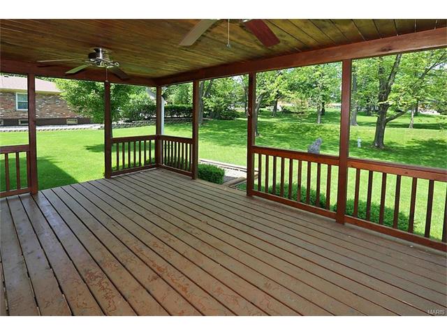 555 Windsor Mill Dr, Ballwin, MO 63011 photo 26
