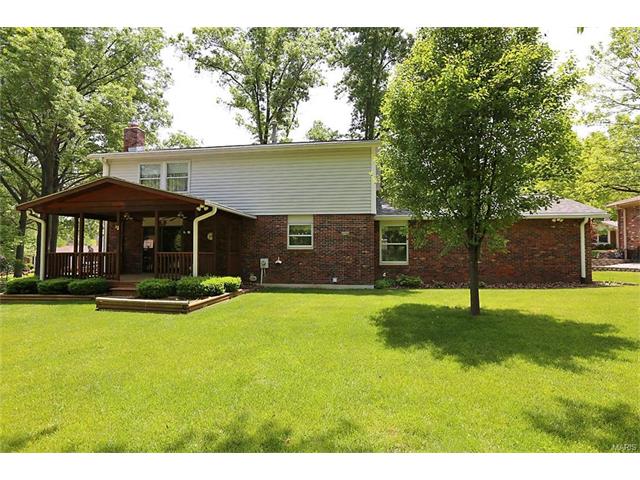 555 Windsor Mill Dr, Ballwin, MO 63011 photo 27