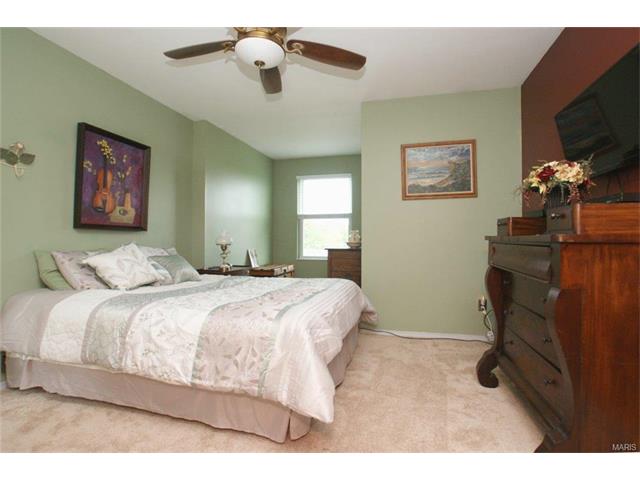 350 Westridge Dr, O'fallon, MO 63366 photo 11