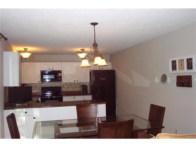 751 Shallowcreek, Ballwin, MO 63021 photo 17