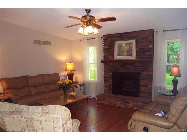751 Shallowcreek, Ballwin, MO 63021 photo 12