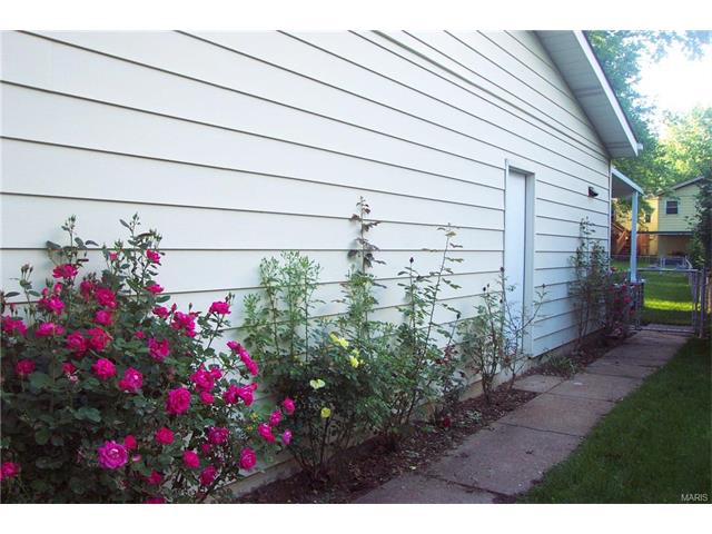 751 Shallowcreek, Ballwin, MO 63021 photo 3