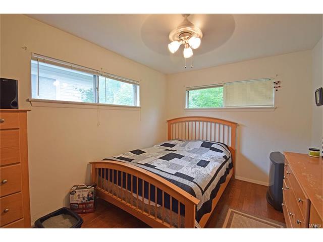 400 Ballwin Ave, Ballwin, MO 63021 photo 13