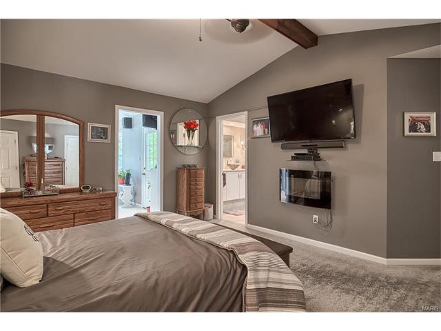 2406 Forest Leaf Pkwy, Ballwin, MO 63011 photo 22