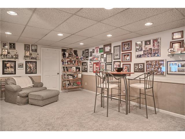 2406 Forest Leaf Pkwy, Ballwin, MO 63011 photo 34