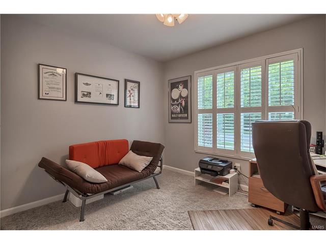 2406 Forest Leaf Pkwy, Ballwin, MO 63011 photo 30