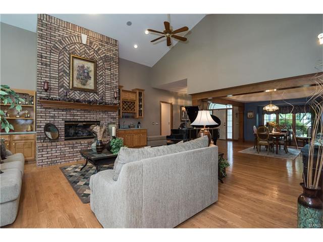 1143 Whitmoor Dr, Weldon Spring, MO 63304 photo 10