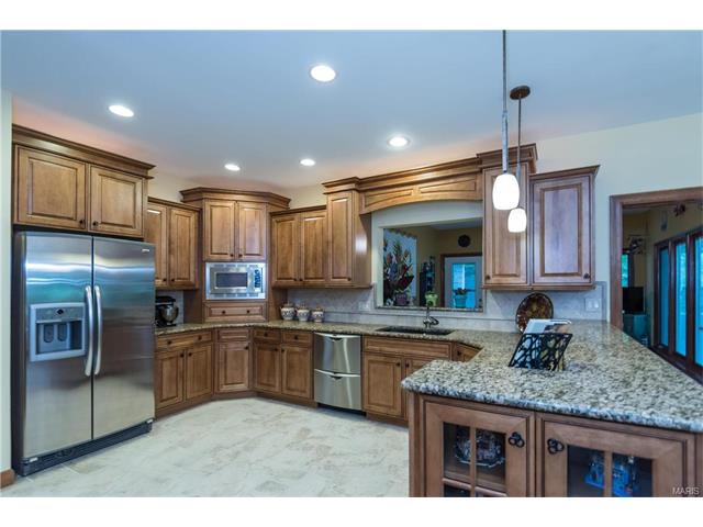 1143 Whitmoor Dr, Weldon Spring, MO 63304 photo 13