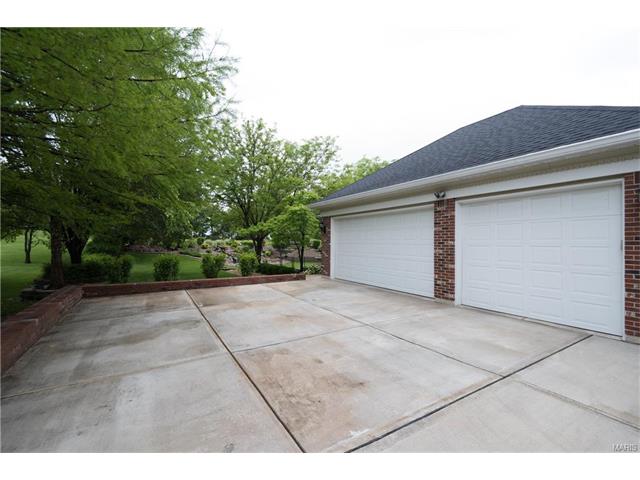 1143 Whitmoor Dr, Weldon Spring, MO 63304 photo 39