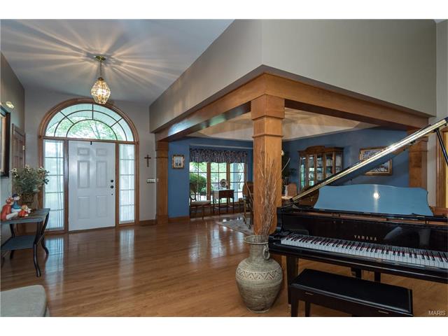 1143 Whitmoor Dr, Weldon Spring, MO 63304 photo 6