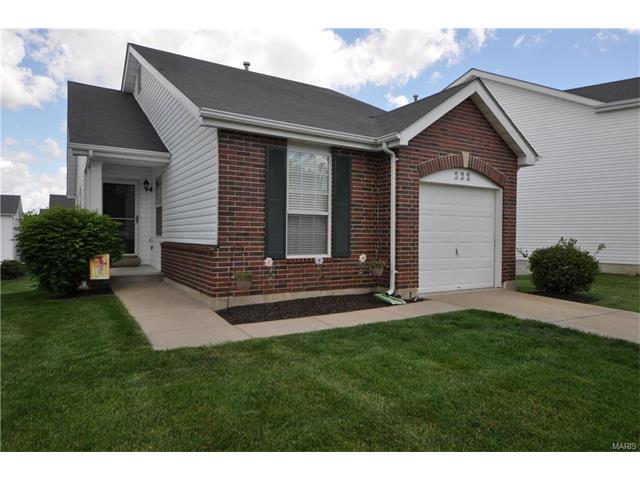 222 Tyndale Dr, O'fallon, MO 63366 photo 1