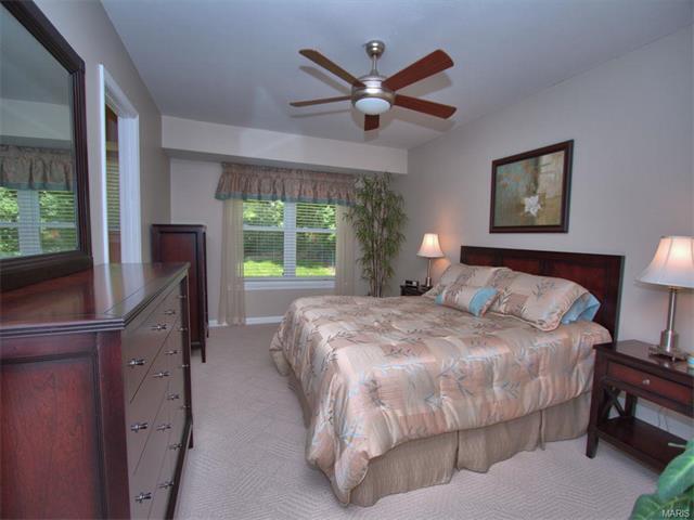 1745 Forest Trace Dr, O'fallon, MO 63368 photo 12