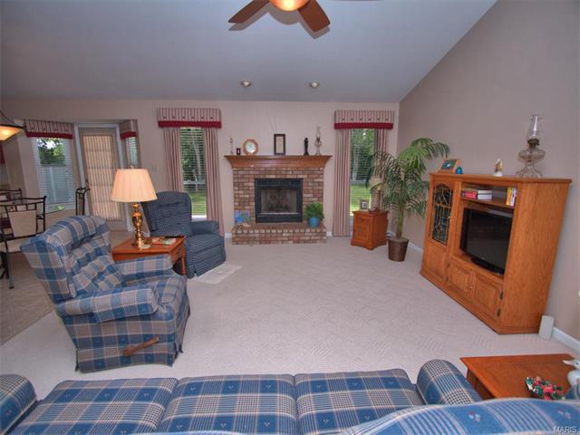 1745 Forest Trace Dr, O'fallon, MO 63368 photo 6