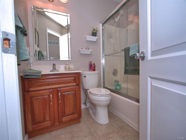 1745 Forest Trace Dr, O'fallon, MO 63368 photo 17