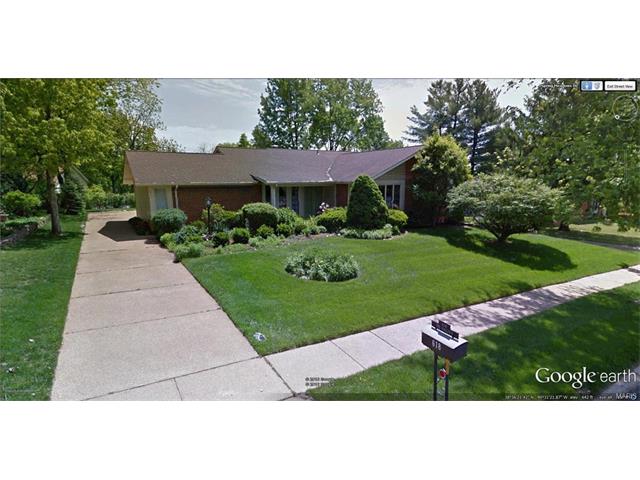 618 Spring Meadows Dr, Ballwin, MO 63011 photo 1