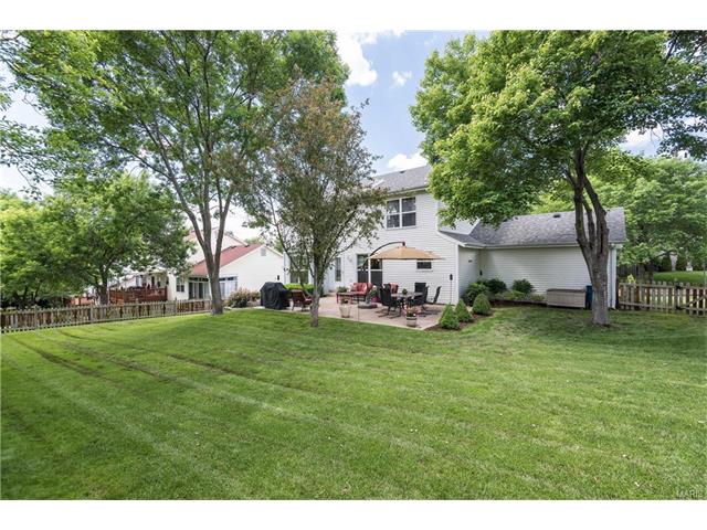 926 Hannafield Ct, Ballwin, MO 63021 photo 31