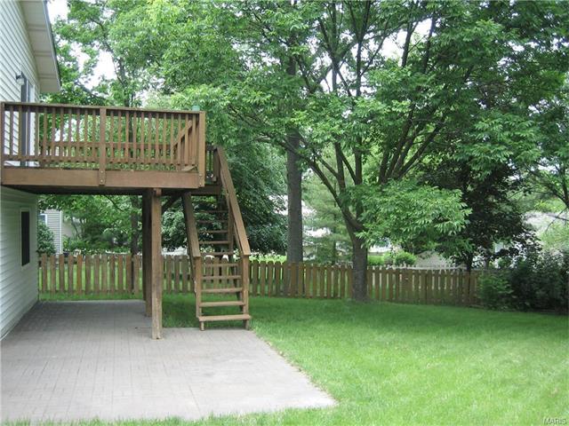 661 Showplace Ct, Ballwin, MO 63021 photo 34