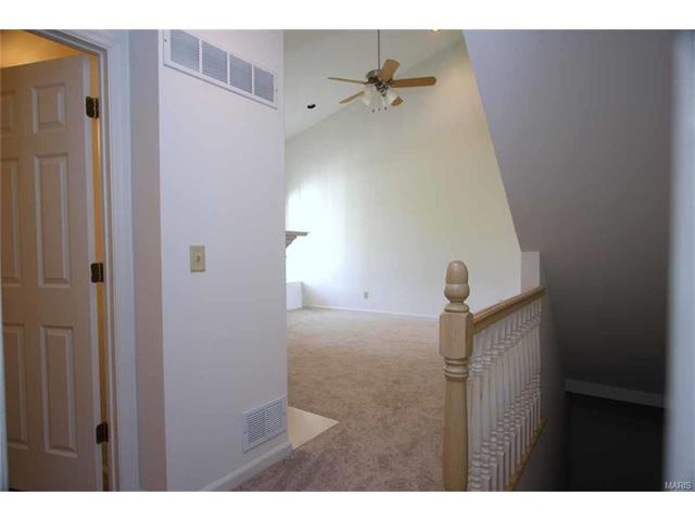 623 Hawk Run Dr, O'fallon, MO 63368 photo 26